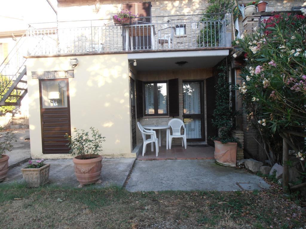 Appartamenti Il Borgo Rivotorto Ngoại thất bức ảnh